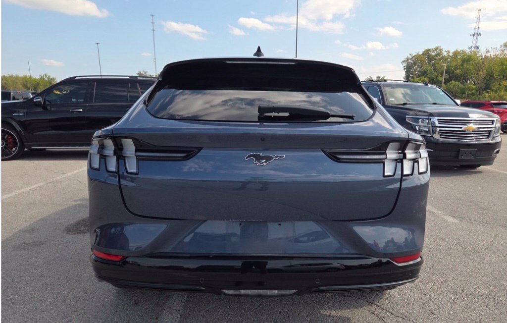 Used 2021 Ford Mustang Mach-E Premium AWD/4WD image 4