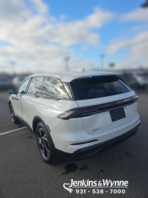 New 2026 Lincoln Nautilus Premier w/ Jet Appearance Package AWD/4WD image 2