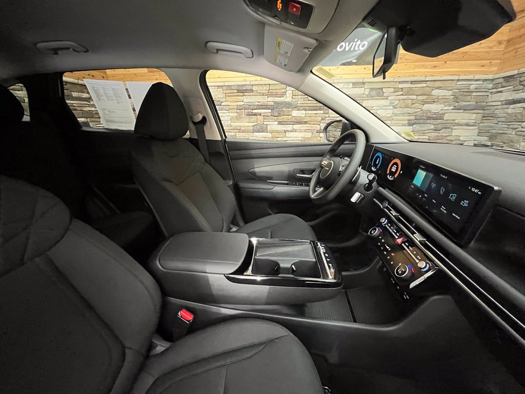 Used 2026 Hyundai Tucson SEL AWD/4WD image 29