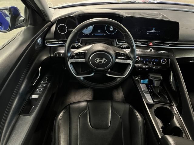 Used 2024 Hyundai Elantra Limited FWD image 18