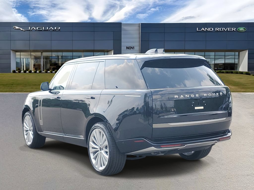New 2026 Land Rover Range Rover Long Wheelbase SE AWD/4WD image 4