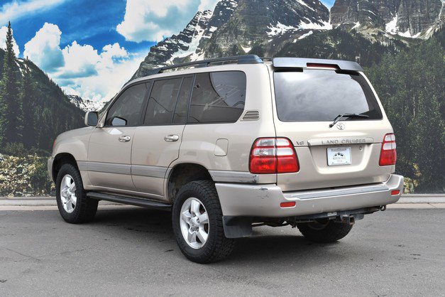 Used 2005 Toyota Land Cruiser image 9