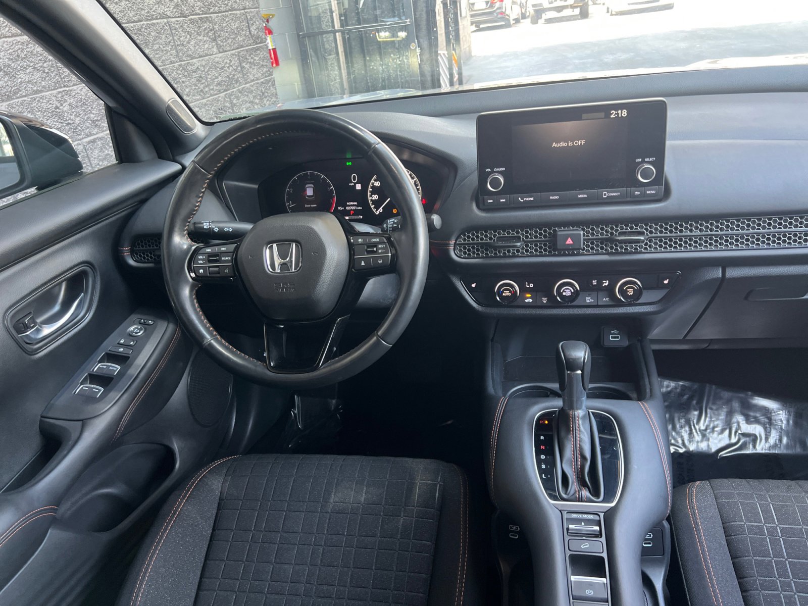 Used 2025 Honda HR-V Sport image 22