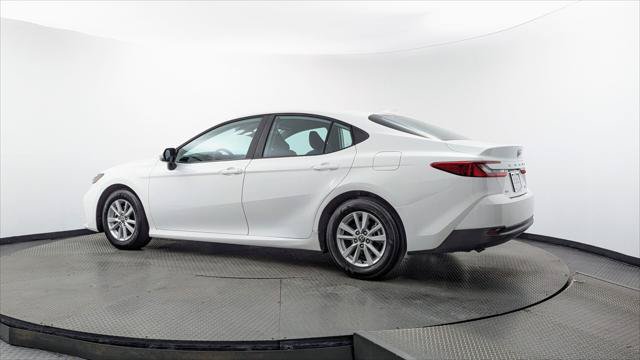Used 2026 Toyota Camry LE FWD image 6