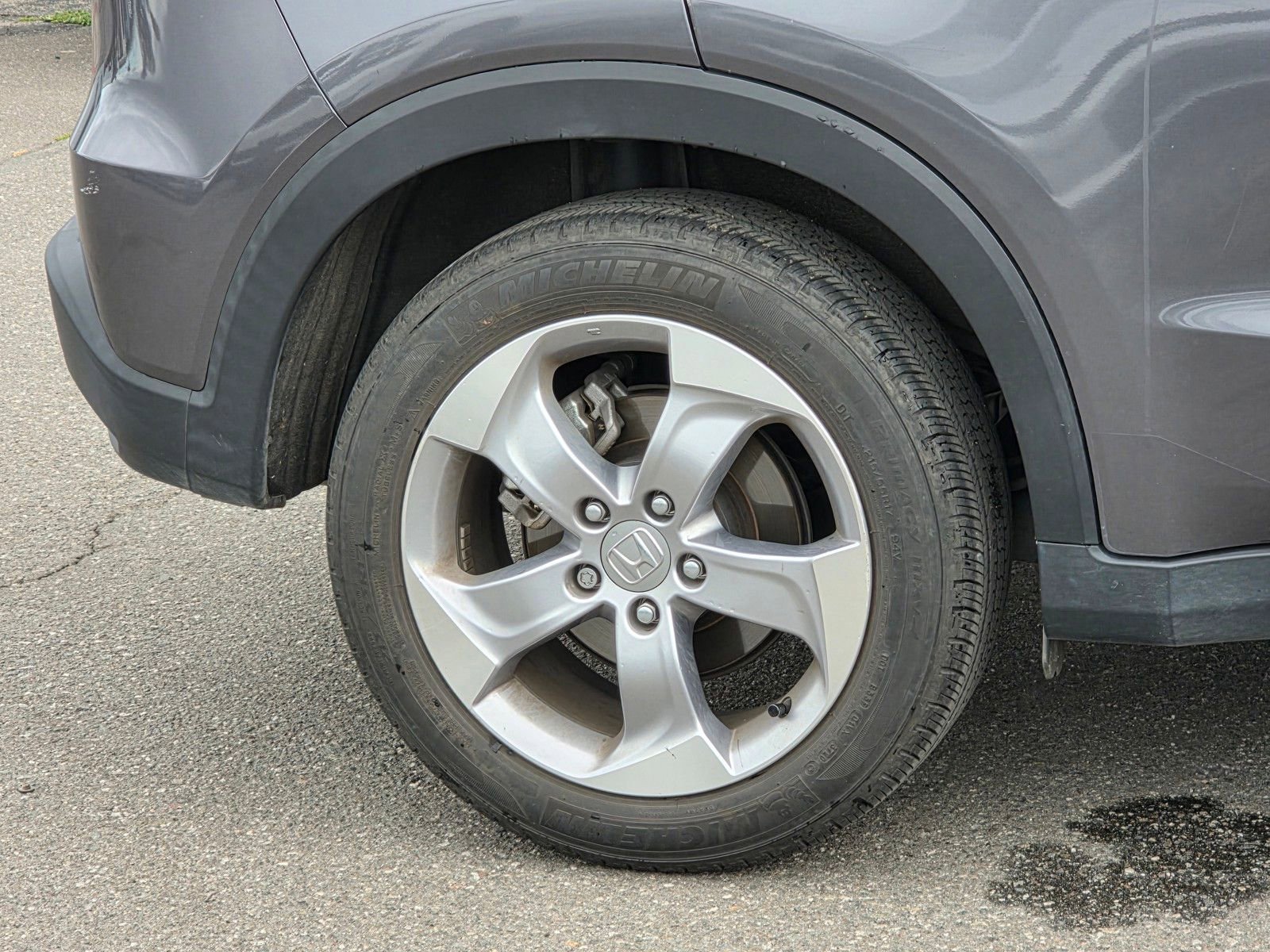 Used 2021 Honda HR-V LX image 9