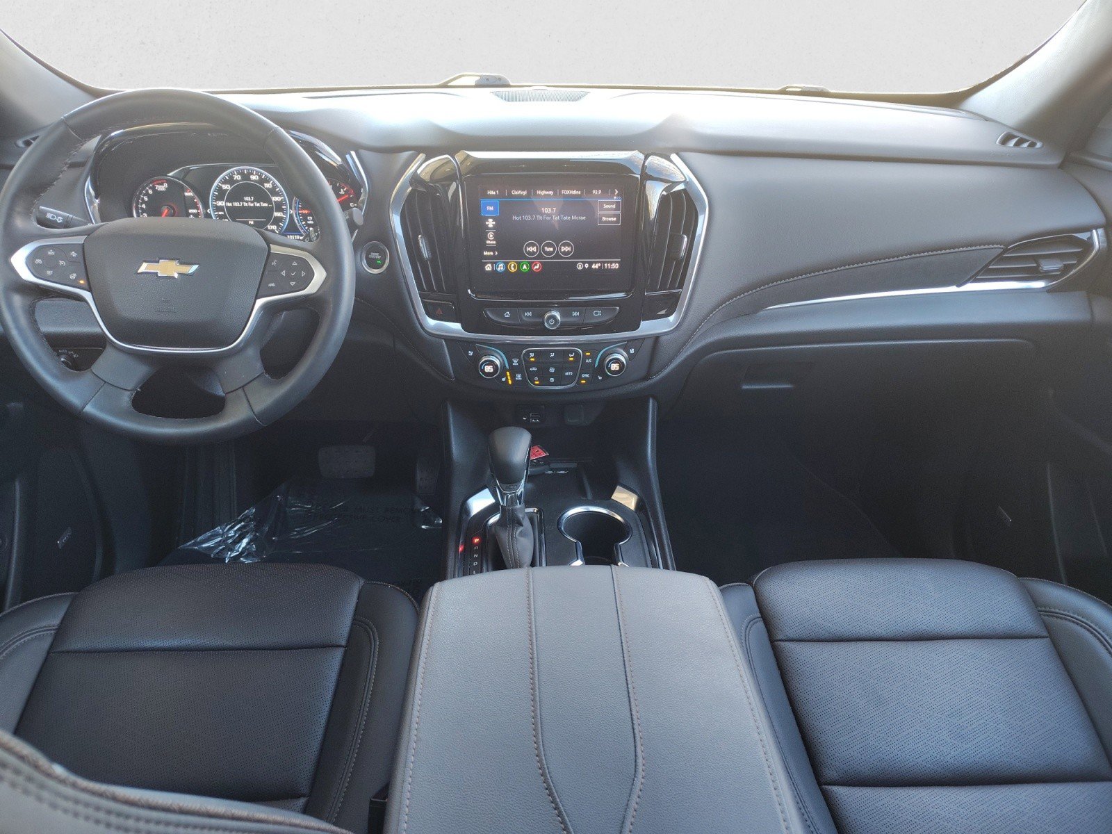 Used 2023 Chevrolet Traverse High Country image 13