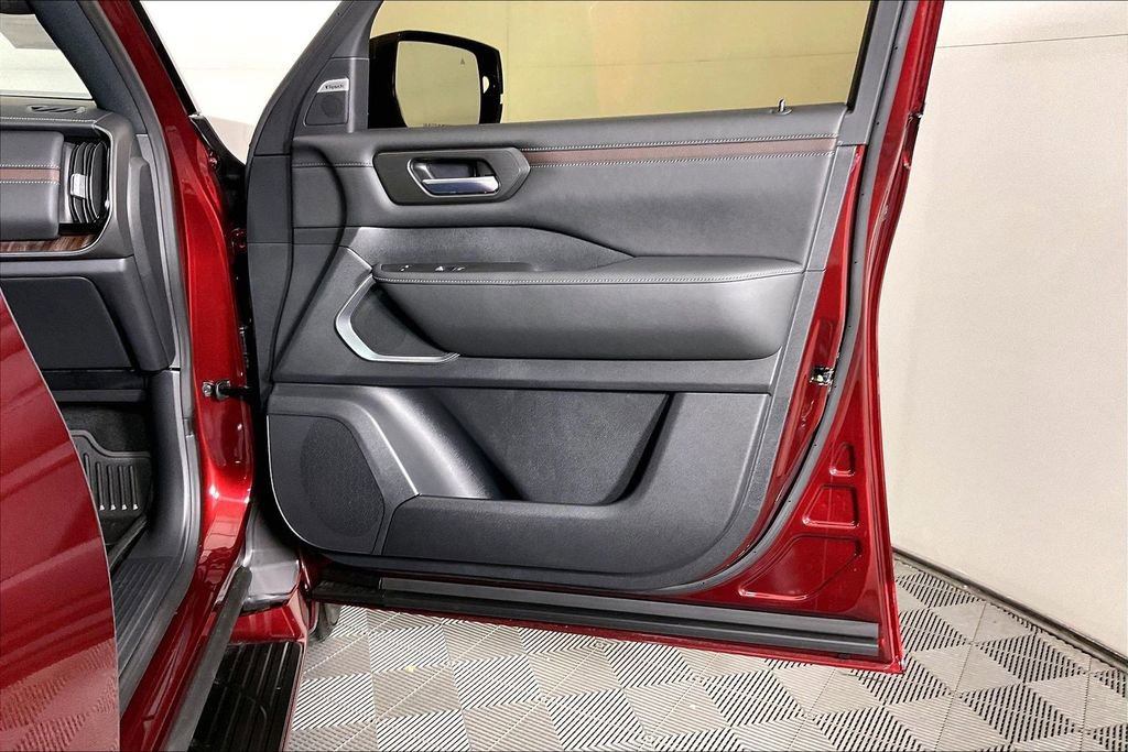 New 2026 Nissan Armada Platinum Reserve image 24