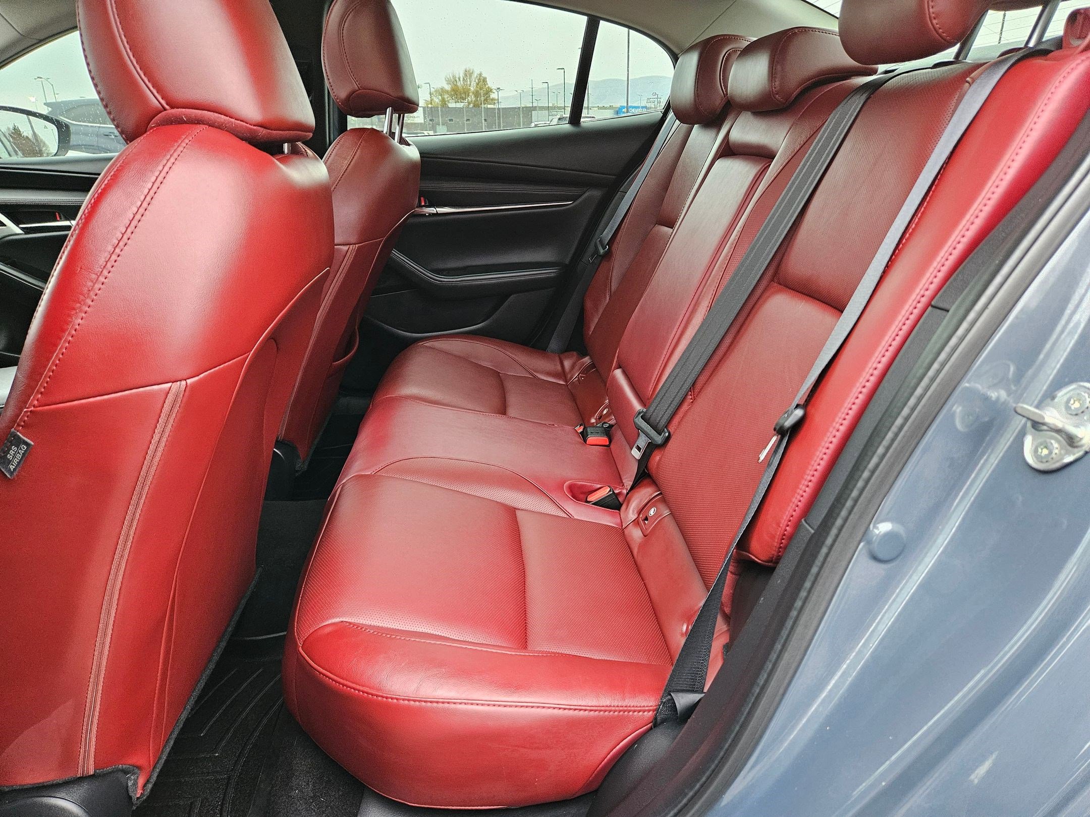 Used 2023 MAZDA MAZDA3 s image 32