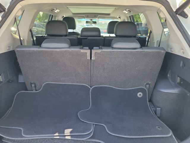 Used 2018 Volkswagen Tiguan SEL FWD image 7