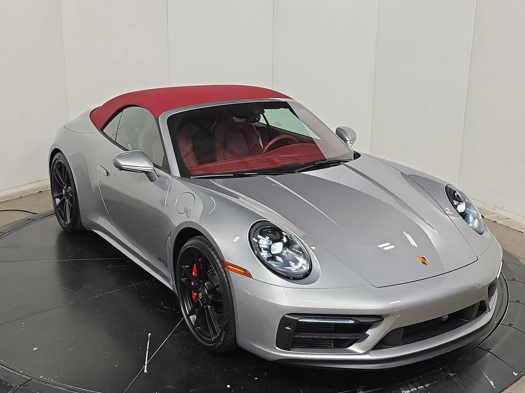 Certified 2023 Porsche 911 Carrera GTS RWD image 31