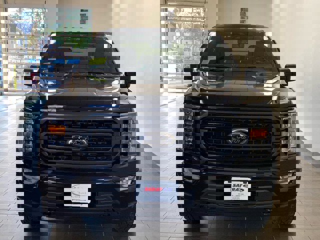 Certified 2022 Ford F150 XLT w/ Equipment Group 302A High image 3