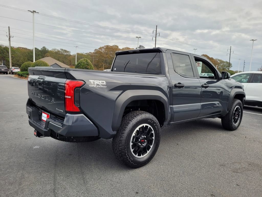 Used 2024 Toyota Tacoma TRD Off-Road AWD/4WD image 11