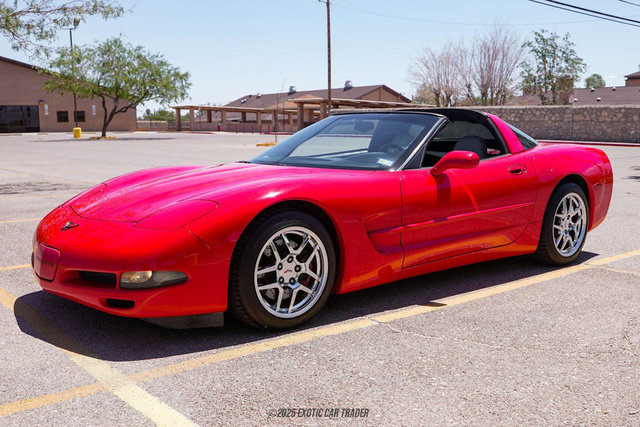 Used 1999 Chevrolet Corvette Coupe w/ Memory Pkg image 14
