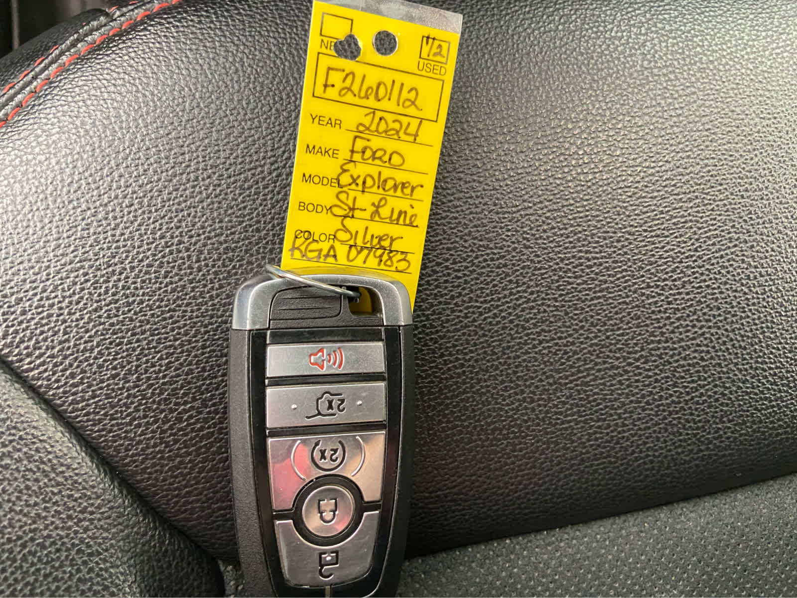 Used 2024 Ford Explorer ST-Line w/ Class IV Trailer Tow Package AWD/4WD image 45