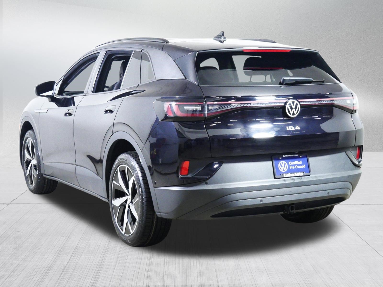 Used 2023 Volkswagen ID.4 Pro S AWD/4WD image 5