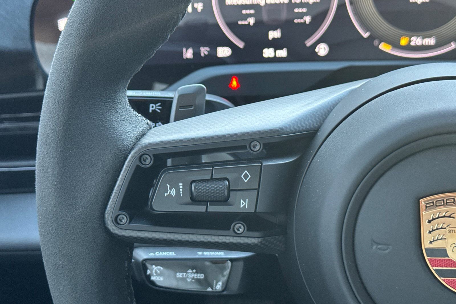 New 2025 Porsche Taycan Turbo GT image 30