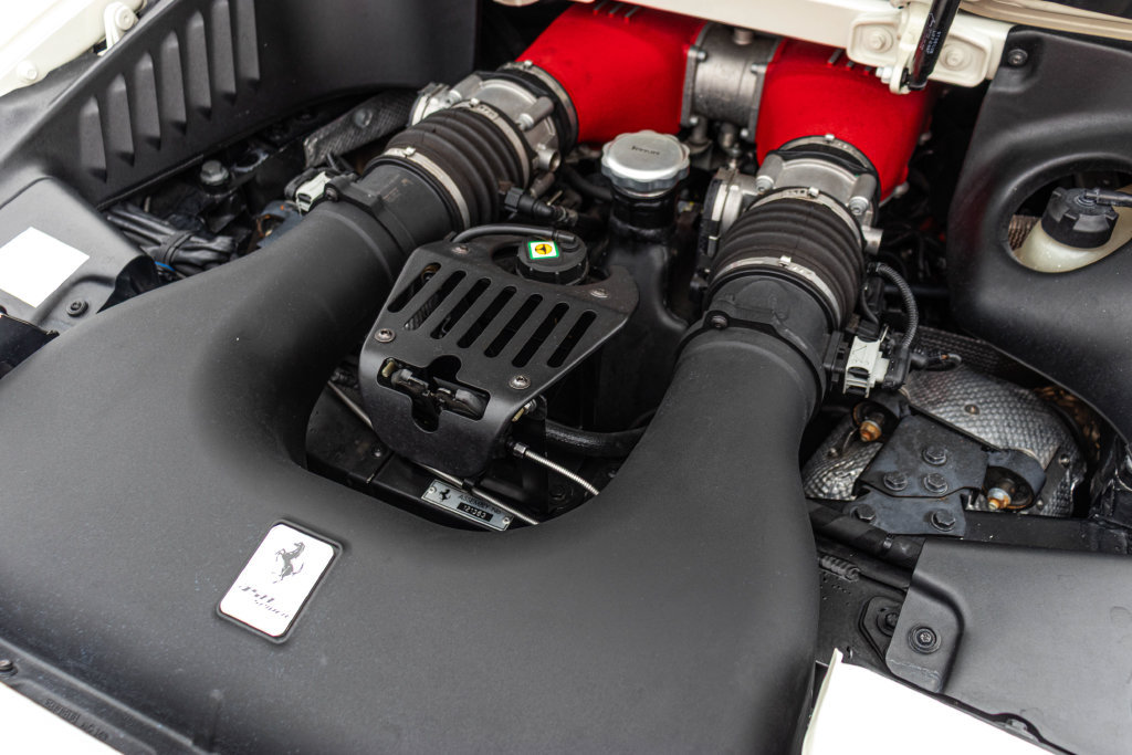 Used 2014 Ferrari 458 Spider RWD image 57