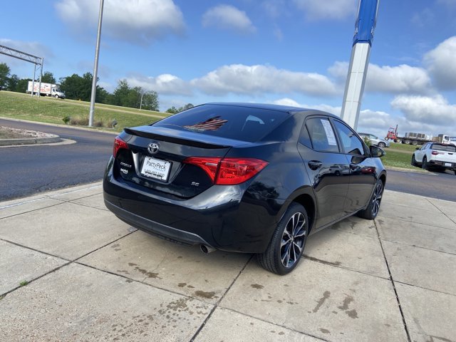Used 2018 Toyota Corolla SE image 11
