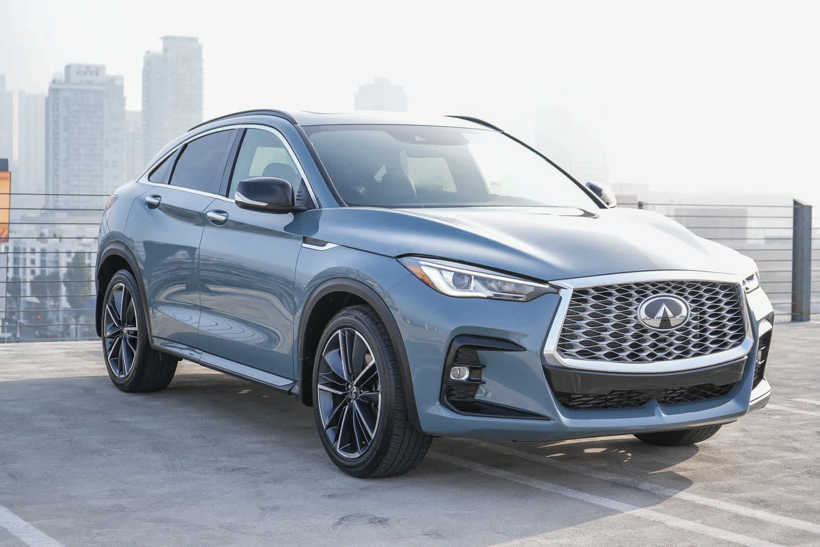 Used 2024 INFINITI QX55 Luxe w/ Cargo Package AWD/4WD image 3