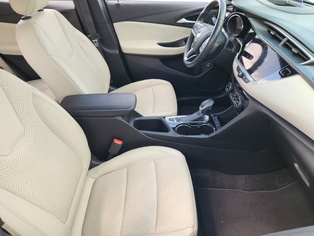 Used 2020 Buick Encore GX Essence w/ Experience Buick Package FWD image 12