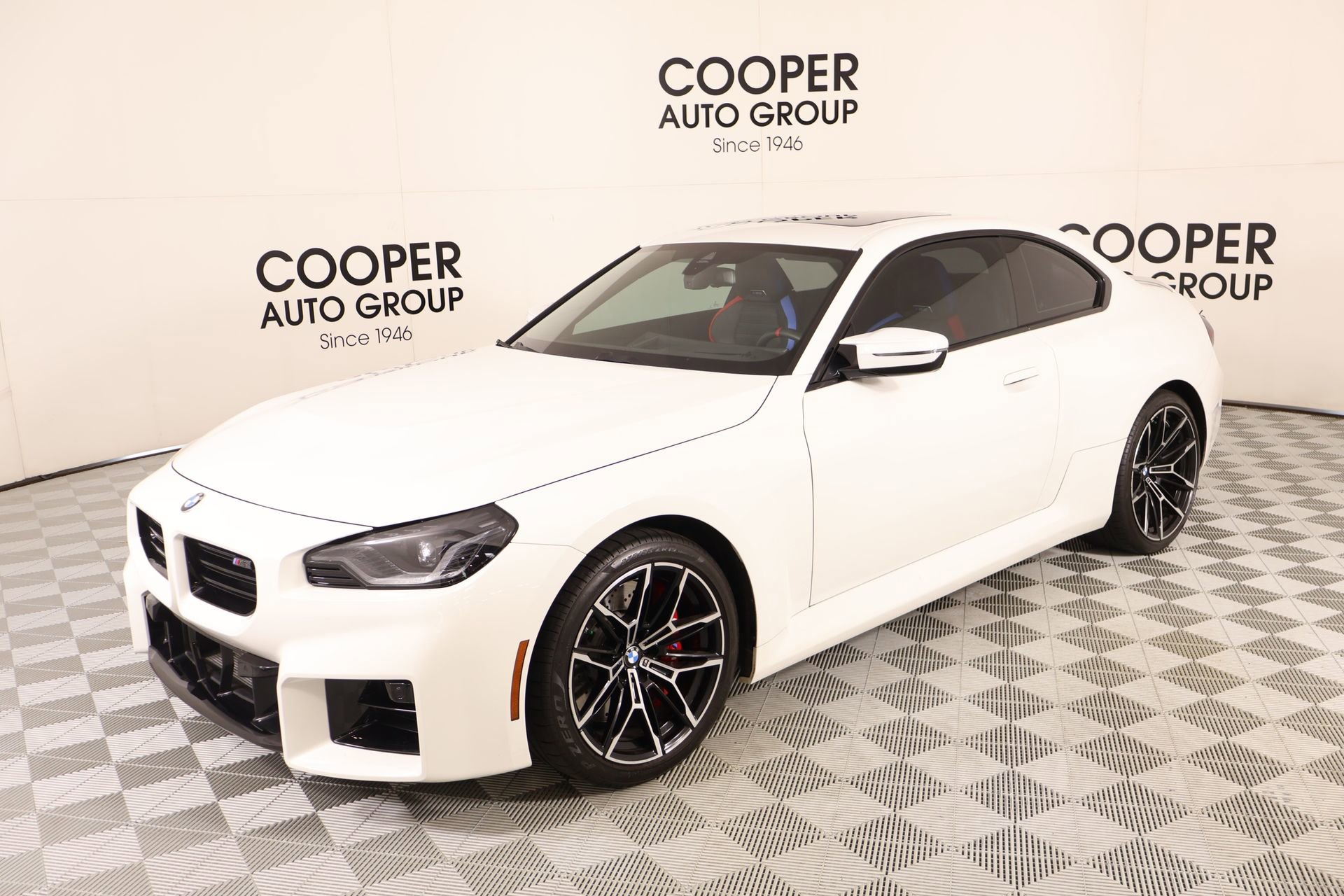 Used 2026 BMW M2 w/ Lighting Package RWD image 11