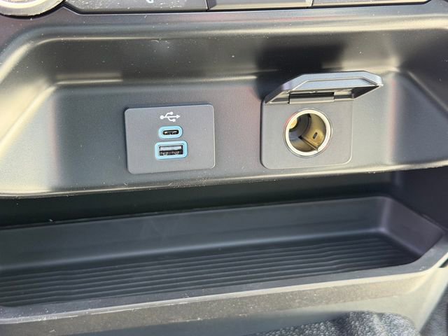 New 2026 Ford F350 4x4 Regular Cab DRW Super Duty image 12