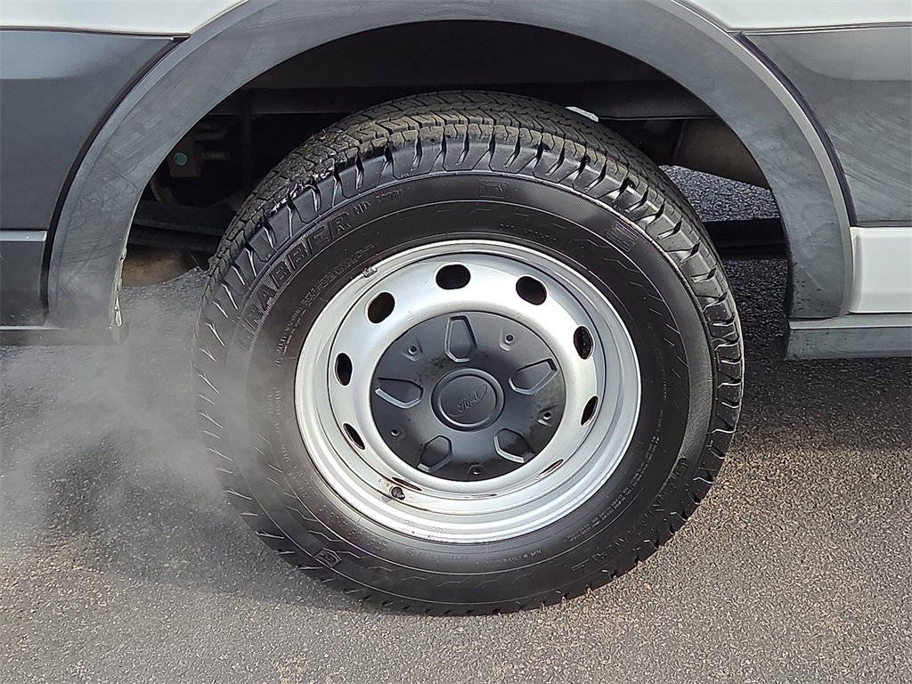 Used 2022 Ford Transit 350 XL image 10