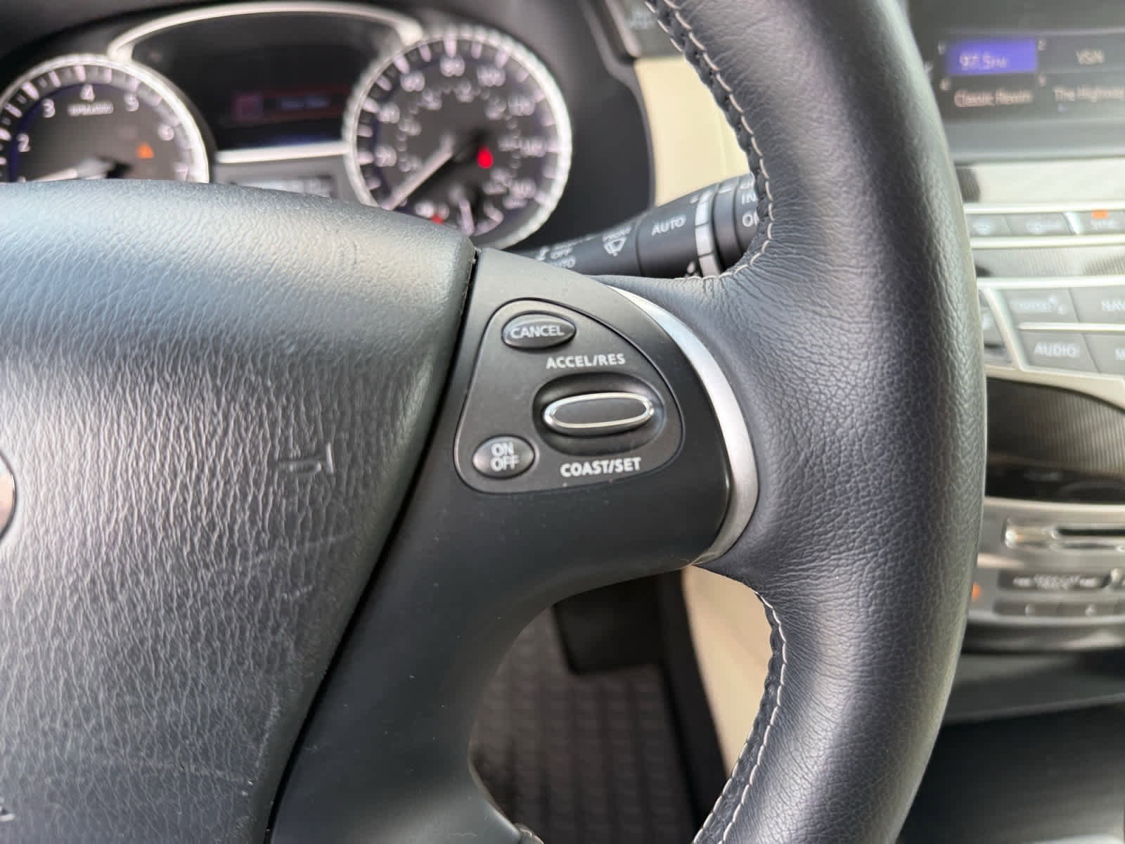 Used 2020 INFINITI QX60 Luxe w/ Essential Package image 21