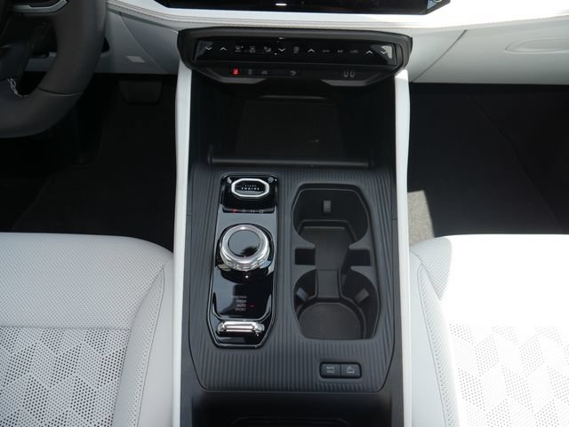 New 2026 Jeep Cherokee Overland AWD/4WD image 24
