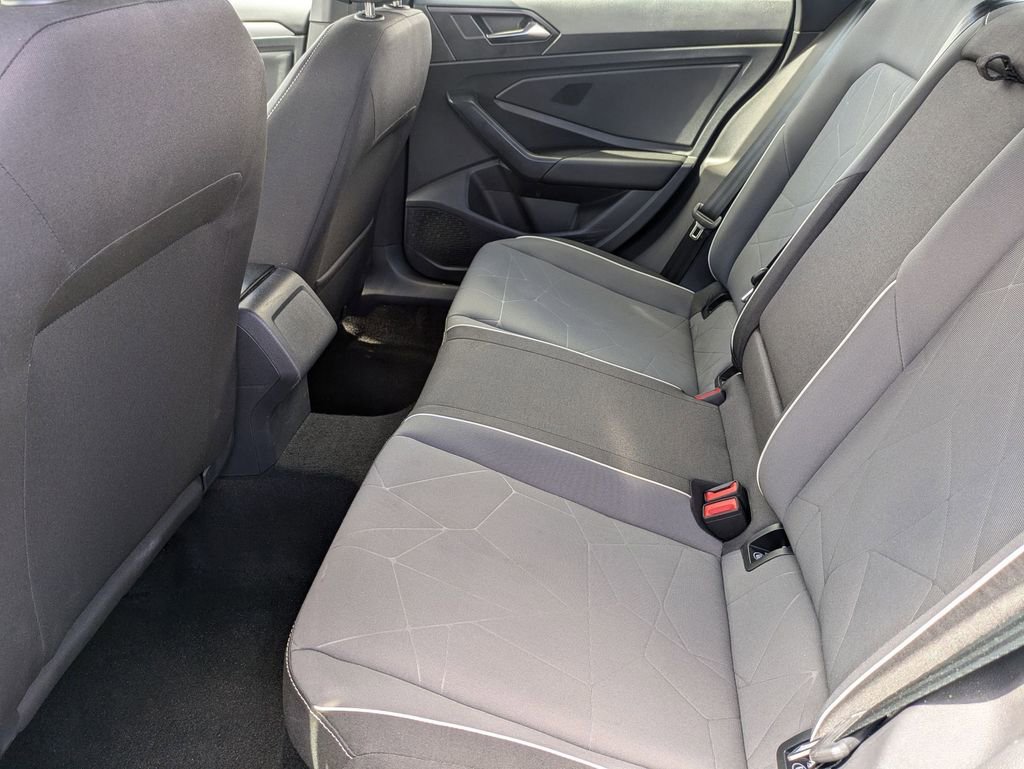Used 2025 Volkswagen Jetta Sport image 26