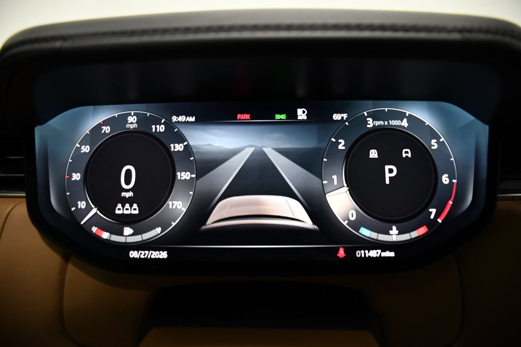 Used 2023 Land Rover Range Rover Autobiography AWD/4WD image 12