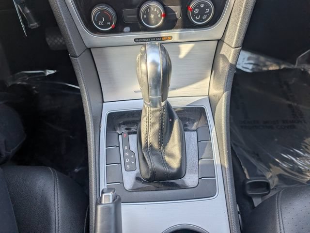 Used 2013 Volkswagen Passat 2.5 SE FWD image 13