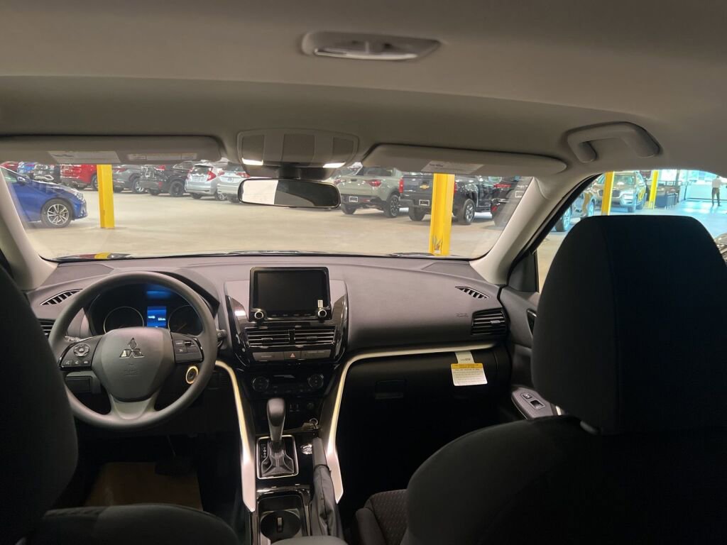 New 2026 Mitsubishi Eclipse Cross ES image 15