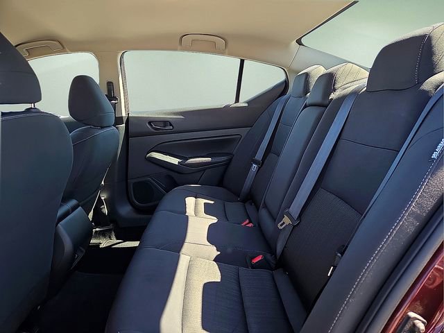 Used 2025 Nissan Altima 2.5 SV image 13