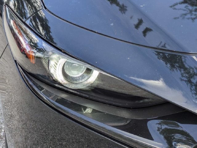 New 2026 MAZDA MAZDA3 2.5 Turbo Sedan w/Premium Plus AWD/4WD image 9
