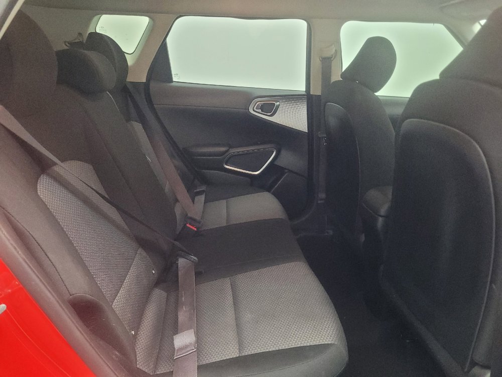 Used 2021 Kia Soul LX FWD image 19