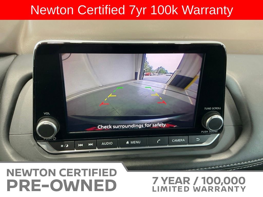 Used 2023 Nissan Rogue S FWD image 4