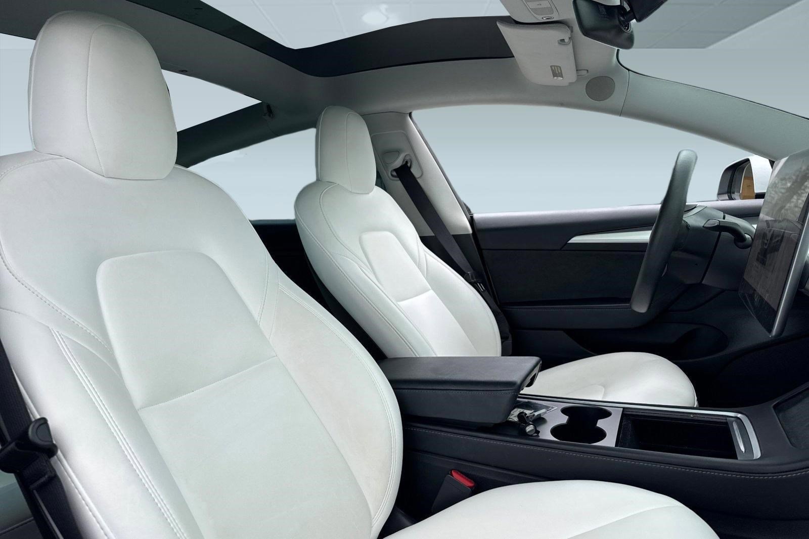 Used 2022 Tesla Model 3 Long Range image 30