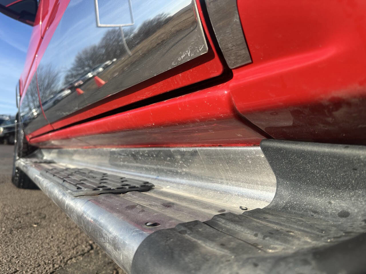 Used 2004 Chevrolet Avalanche Z71 w/ Preferred Equipment Group image 26