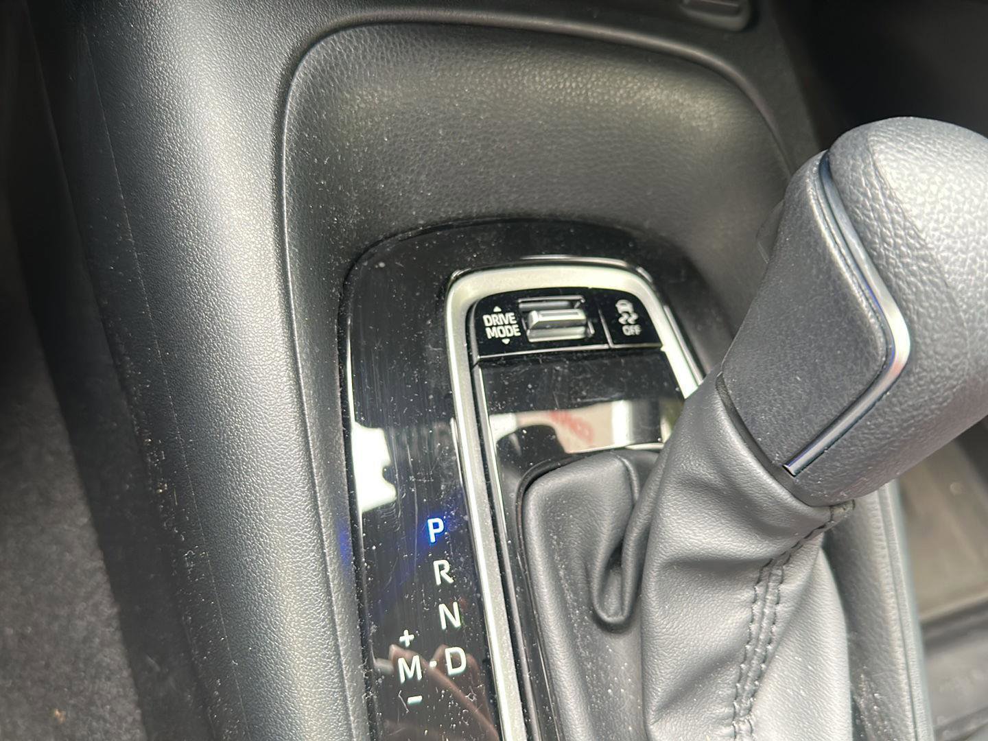 Used 2026 Toyota Corolla XSE FWD image 14