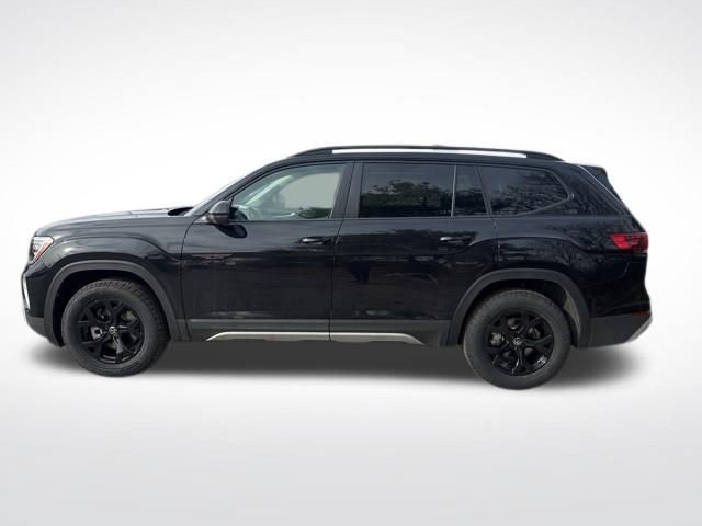 New 2026 Volkswagen Atlas Peak Edition image 5