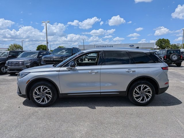 Used 2023 Lincoln Corsair FWD image 8
