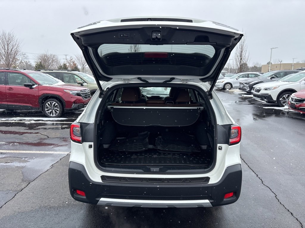 Certified 2025 Subaru Outback Touring XT image 7