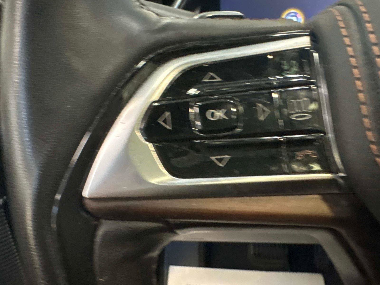 Used 2023 Jeep Grand Cherokee Summit w/ Advanced Protech Group IV image 14