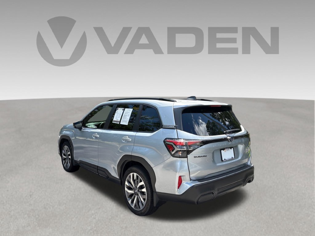 Used 2025 Subaru Forester Touring w/ Popular Package - Touring AWD/4WD image 30