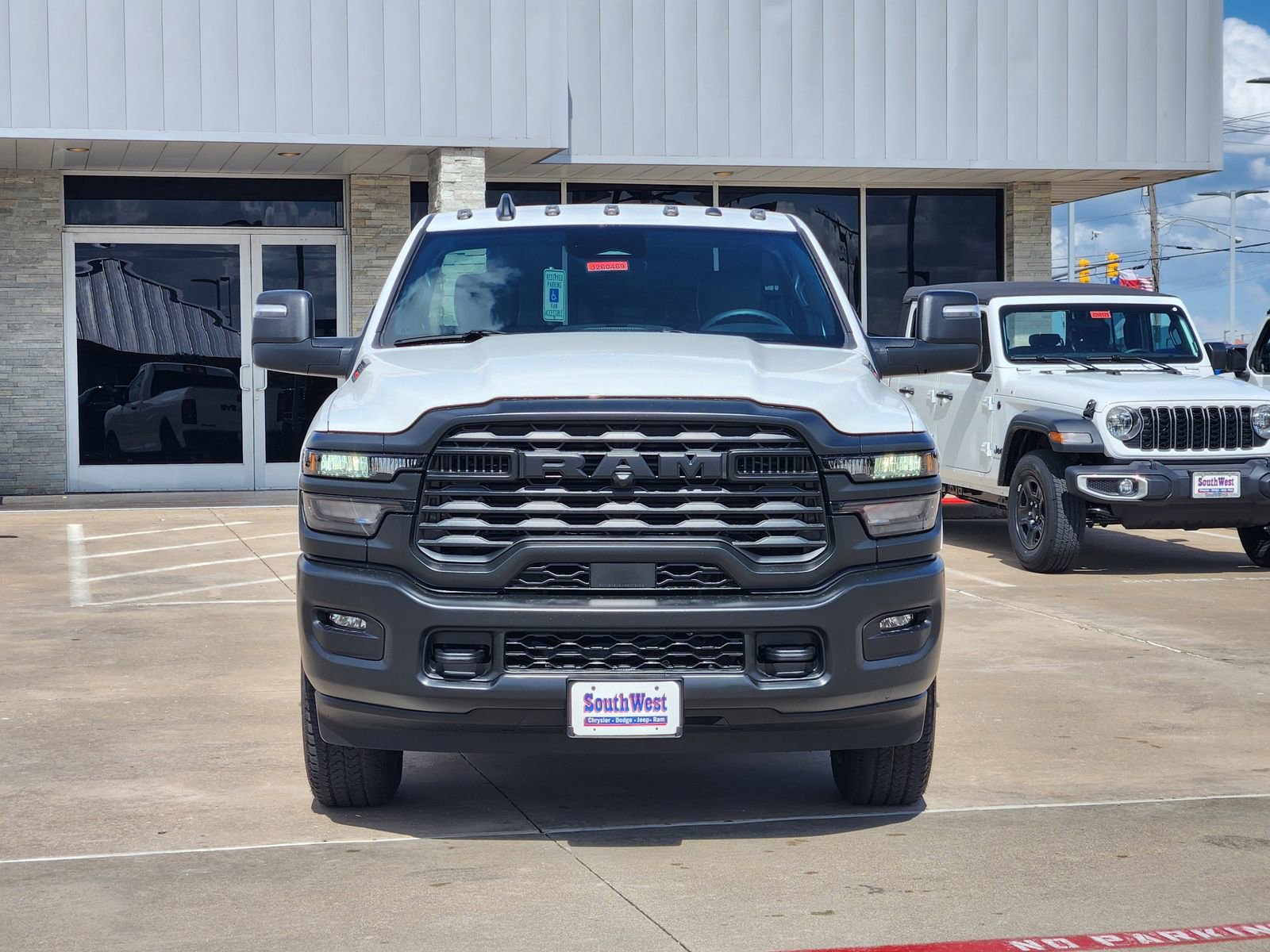 New 2026 RAM 2500 Tradesman AWD/4WD image 6
