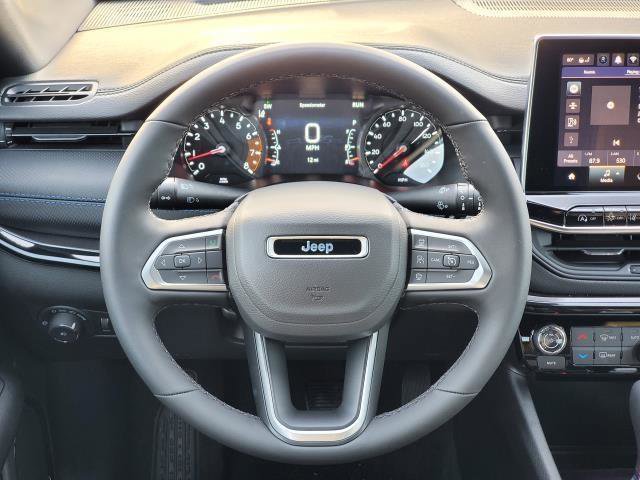 Used 2026 Jeep Compass Limited image 20