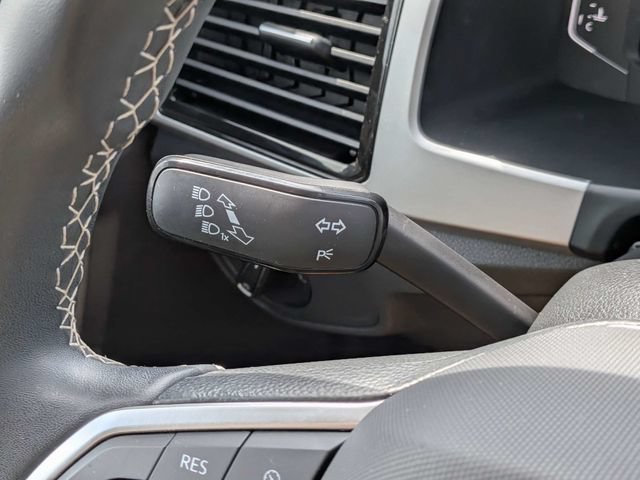 Used 2023 Volkswagen Atlas SE w/ Panoramic Sunroof Package FWD image 25