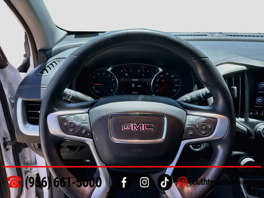 Used 2022 GMC Terrain SLT w/ Tech Package FWD image 14