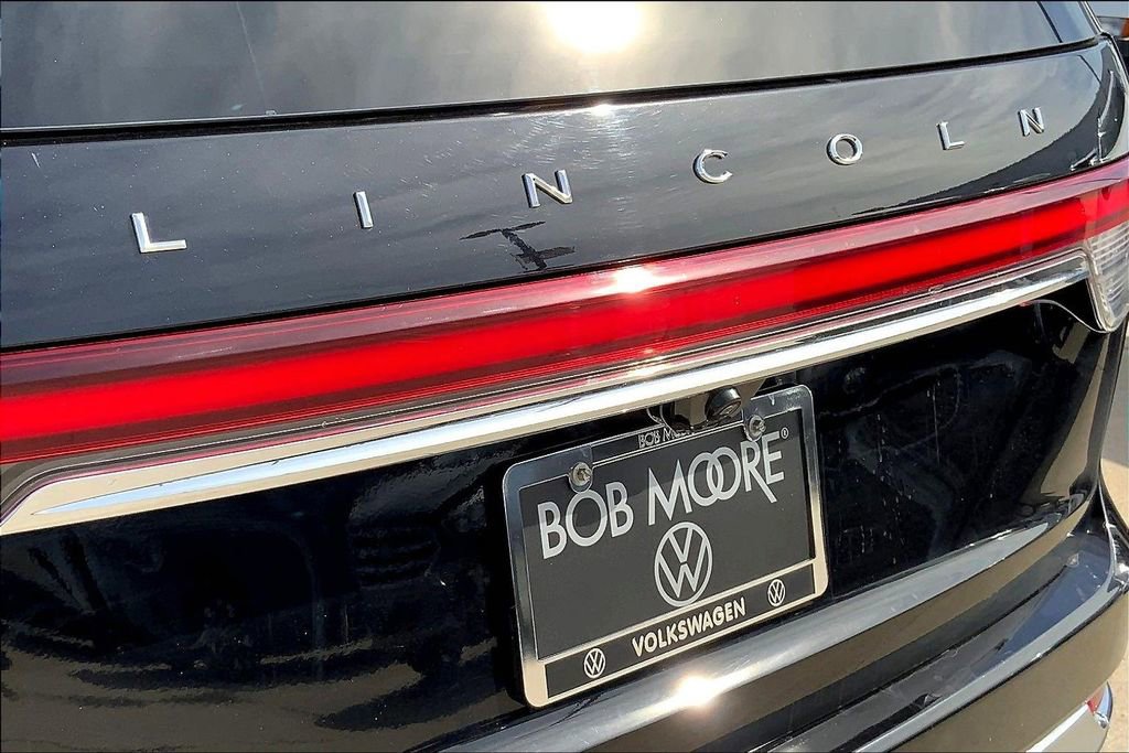 Used 2023 Lincoln Aviator Reserve w/ Equipment Group 201A image 8